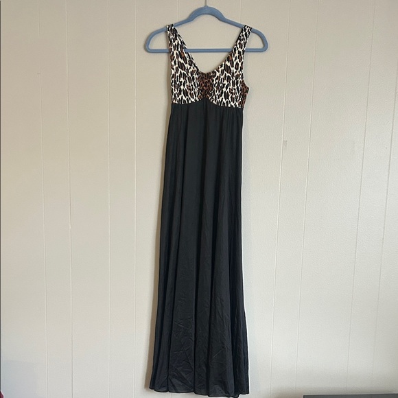 Vintage vanity fair leopard spotted ankle length romantic style nightgown